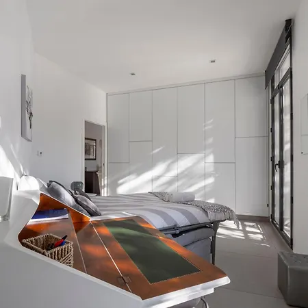 Apartment La Dame De France - *