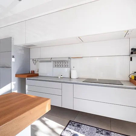 Apartment La Dame De France - *